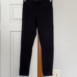 Lululemon wunder under